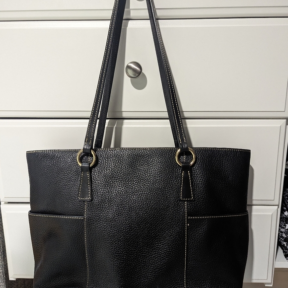 Dooney and Bourke black large bag - Picture 4 of 5